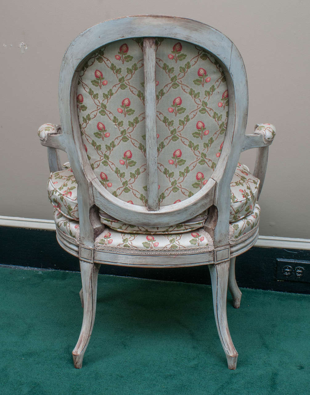 Pair of Louis XVI Style Transitional Painted Fauteuils, France, circa 1880 For Sale 2