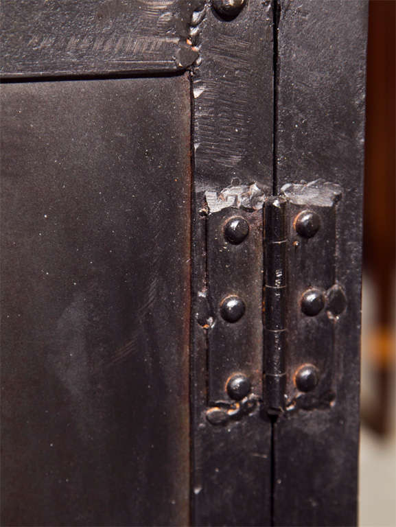 Mid-20th Century Pair of Vintage Industrial Metal Cabinets