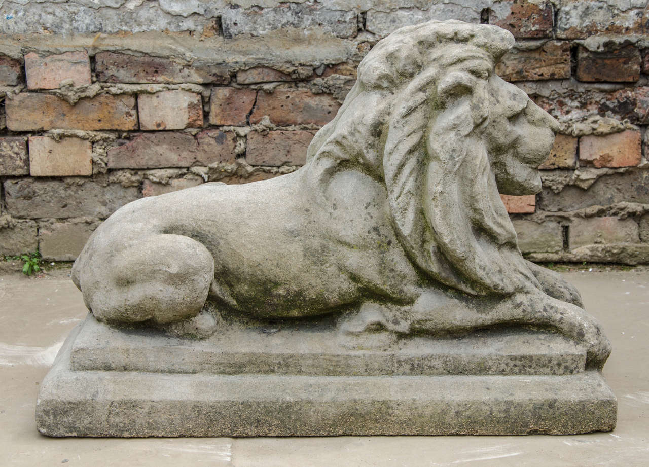 Pair of Reclaimed Lion Pier Cap Statues 1