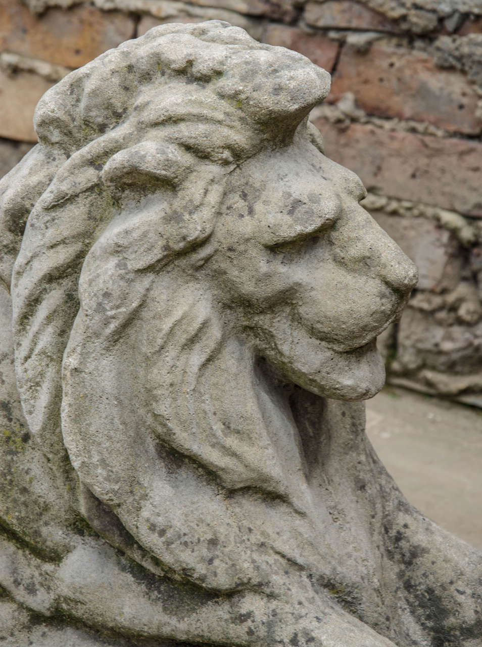 Pair of Reclaimed Lion Pier Cap Statues 4