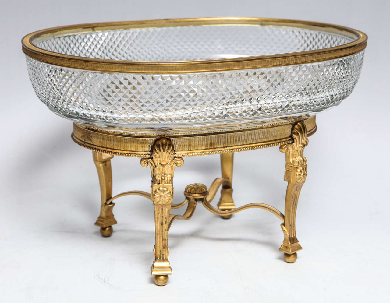Louis XVI Three-Piece Gilt Bronze Mounted Cut Crystal Centrepiece Garniture Set, Baccarat