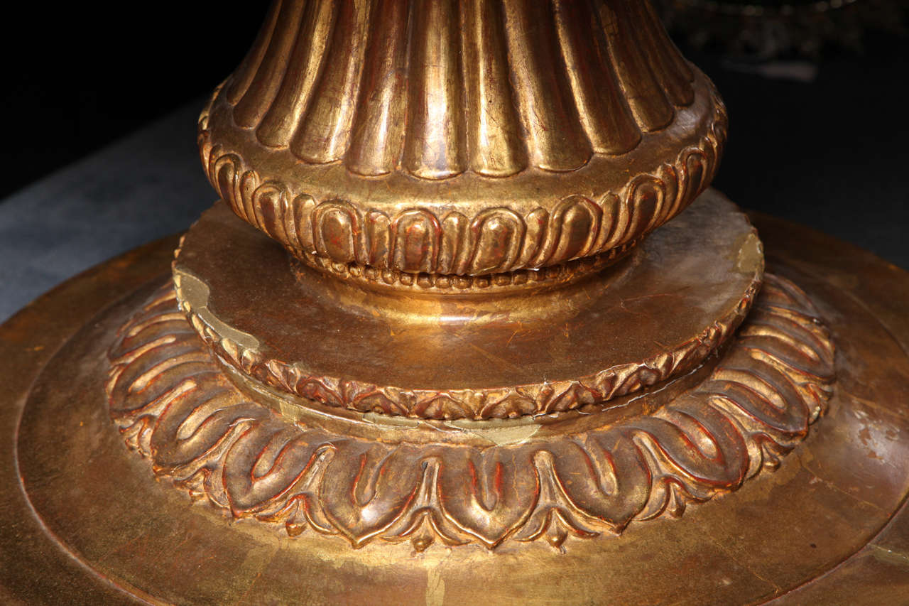 Italian Neoclassical Giltwood and Marble-Top Centre Table 3