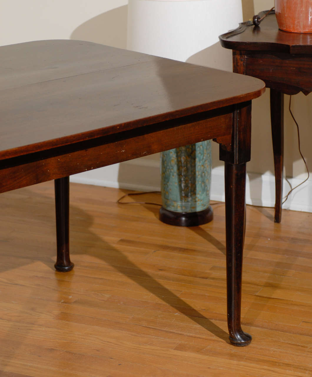 Queen Anne English Table For Sale