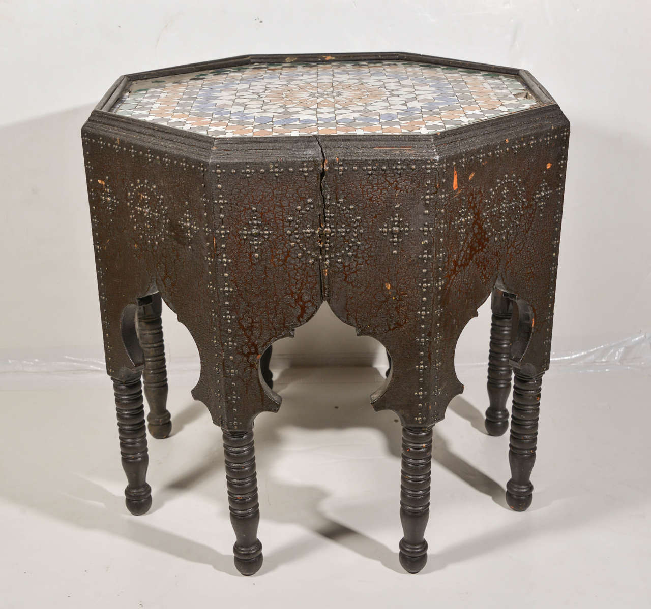 octagon shaped end table