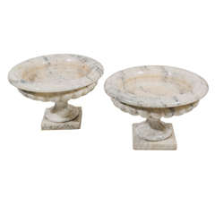 Pair of Neoclassical Style White Marble Tazzas 4