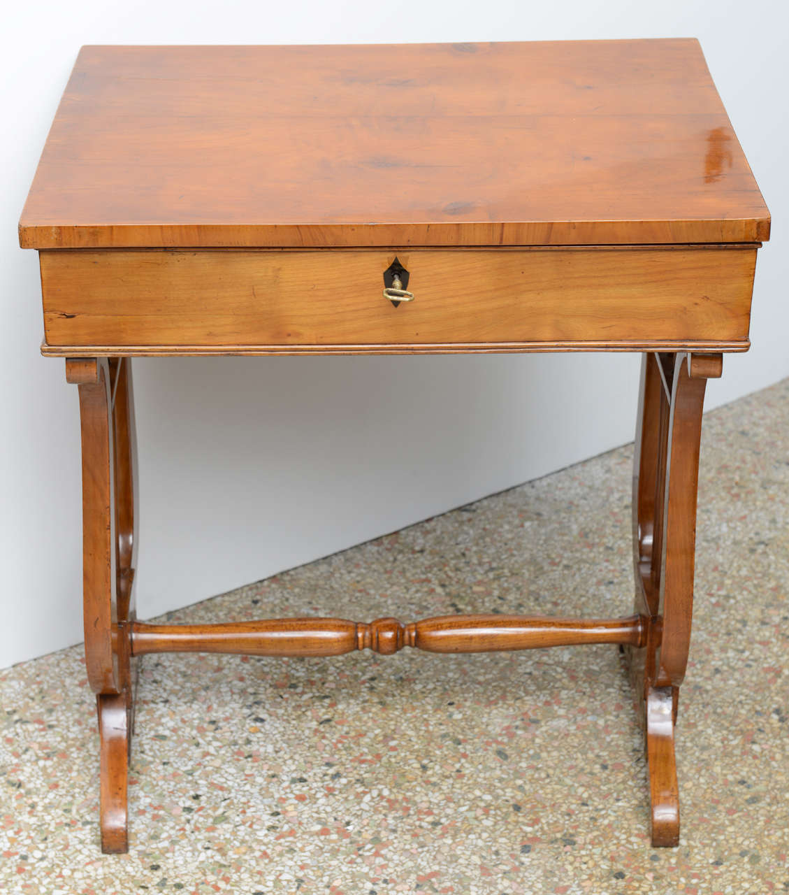 Austrian Biedermeier Work, Side, End, Center Table Circa 1820-30 In Good Condition In West Palm Beach, FL