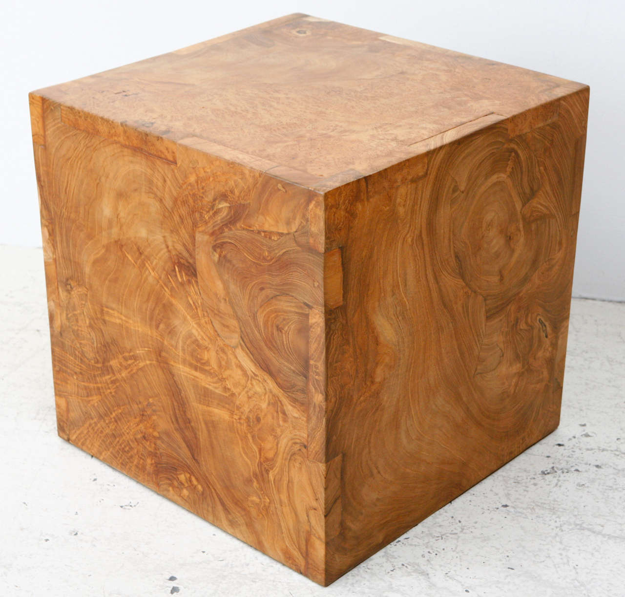 burl cube