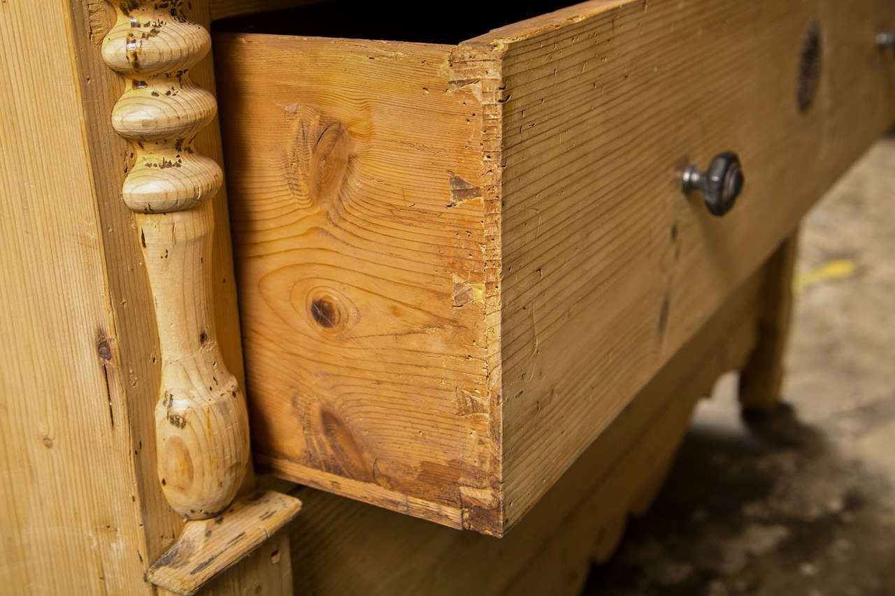 Bavarian Pine Chest of Drawers, 19th C. In Excellent Condition In Norwalk, CT