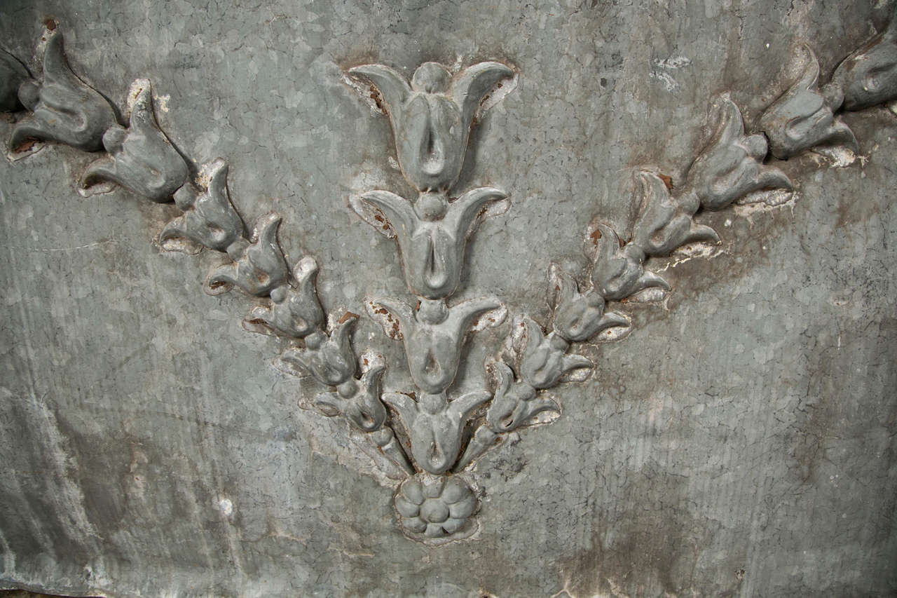 Zinc Over-Door Panel with Flower/Vine Decoration ca. 1880-1900 In Good Condition For Sale In Norwalk, CT