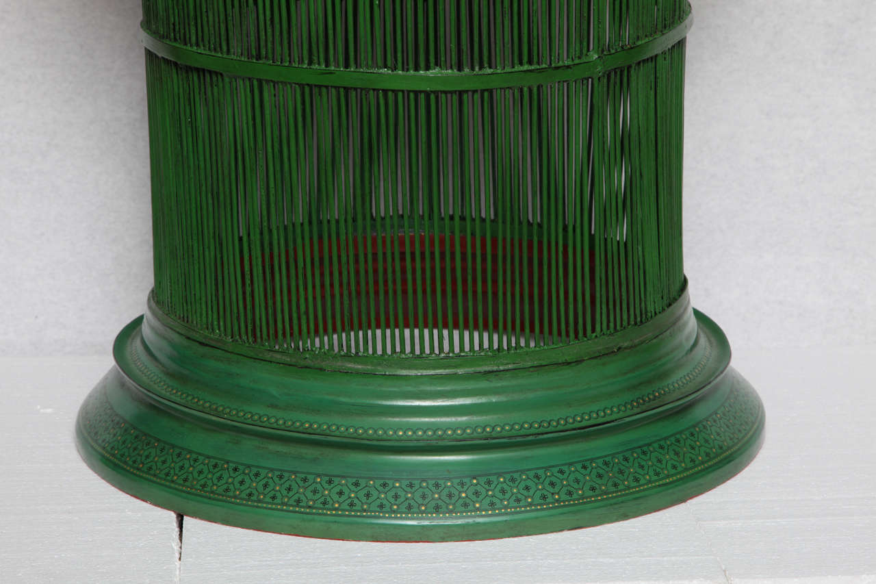 A Green Lacquered Drum Table 3