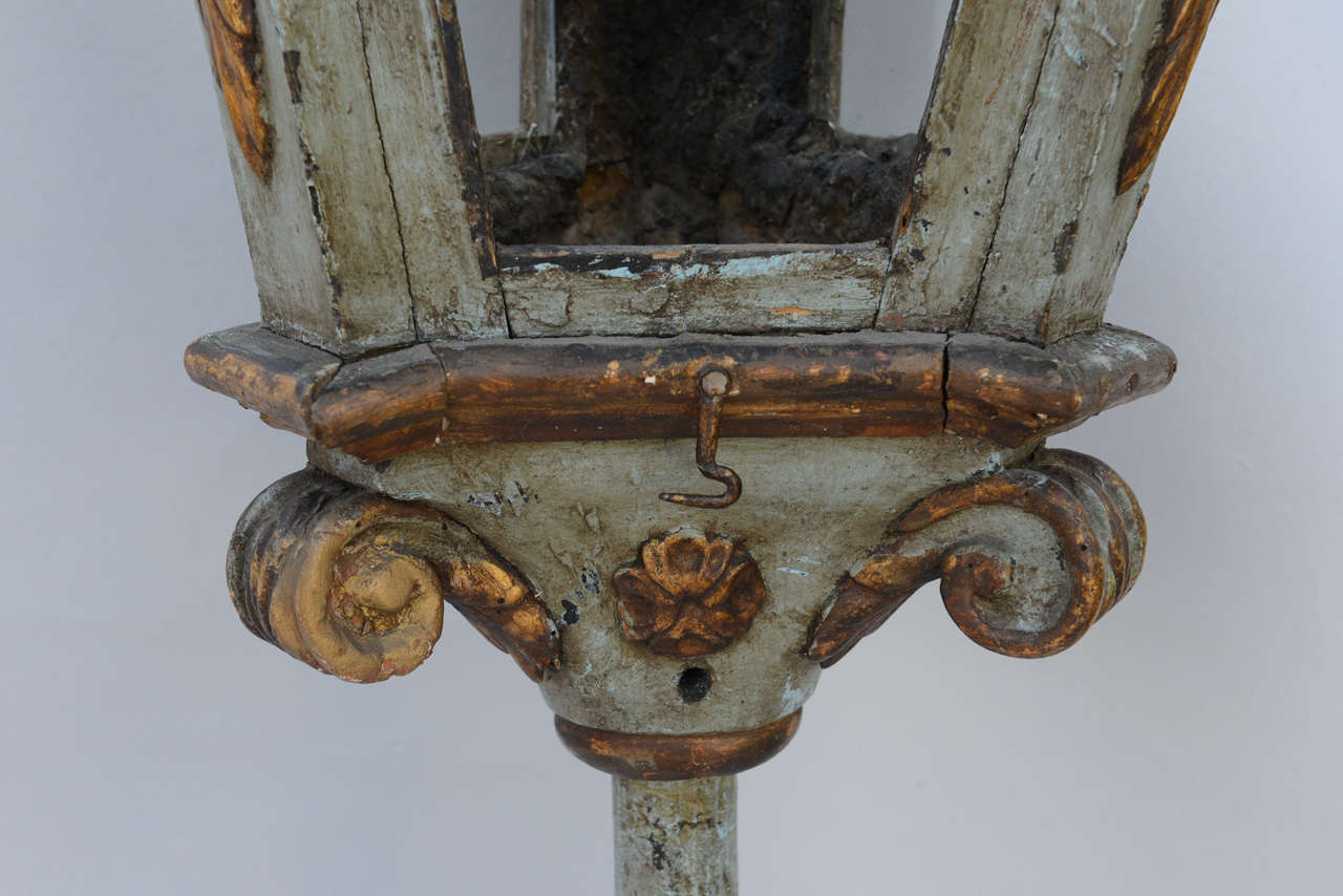 Pair of 17th-18th Century Venetian Gondola Lanterns 1