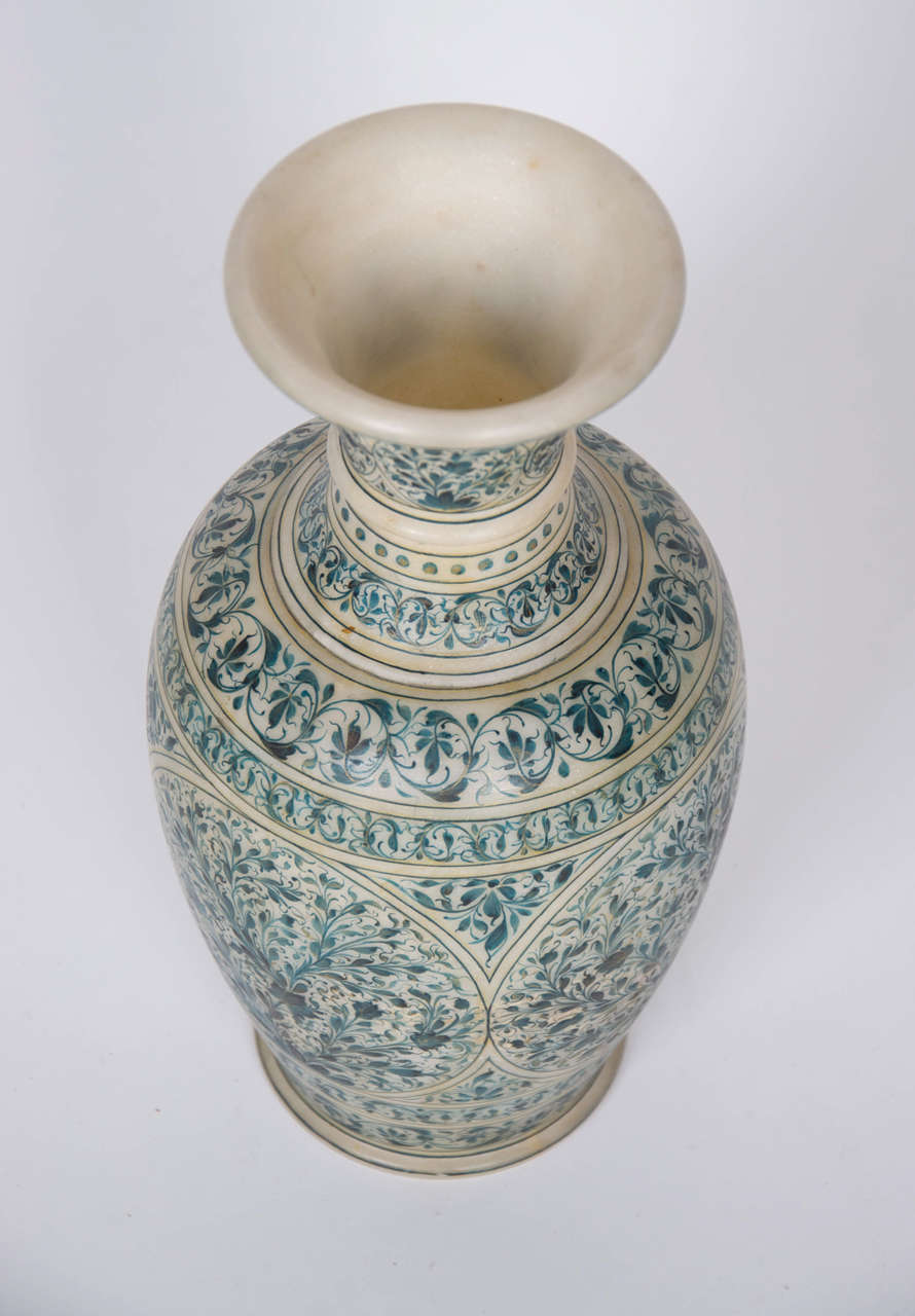 Pair of Indian Marble Vases 4