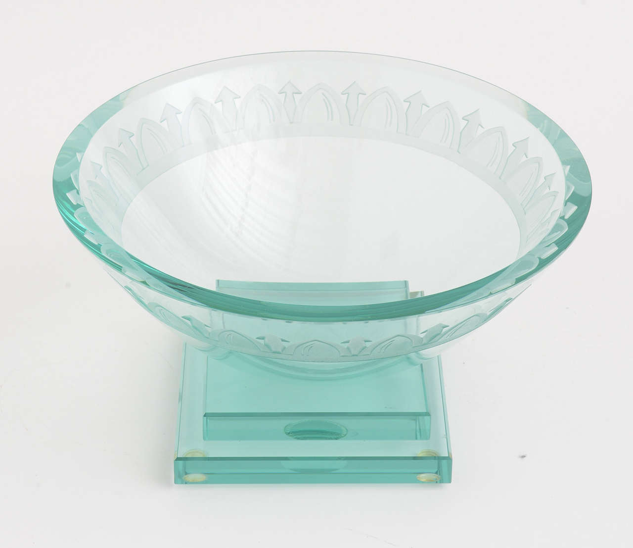 Beautiful etched glass Postmodern Glass Bowl from the 1980,s . Excellent condition , Very CLASIC design  with an Postmodern edge.