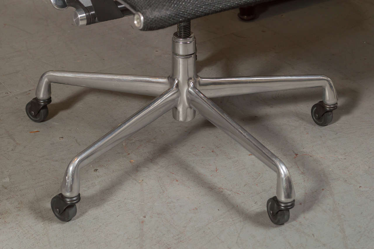 American Eames for Herman Miller Aluminum Group Management Chairs