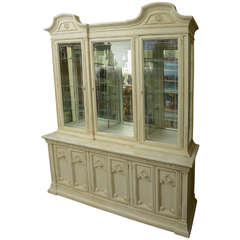 20th c. Display Cabinet or Showcase