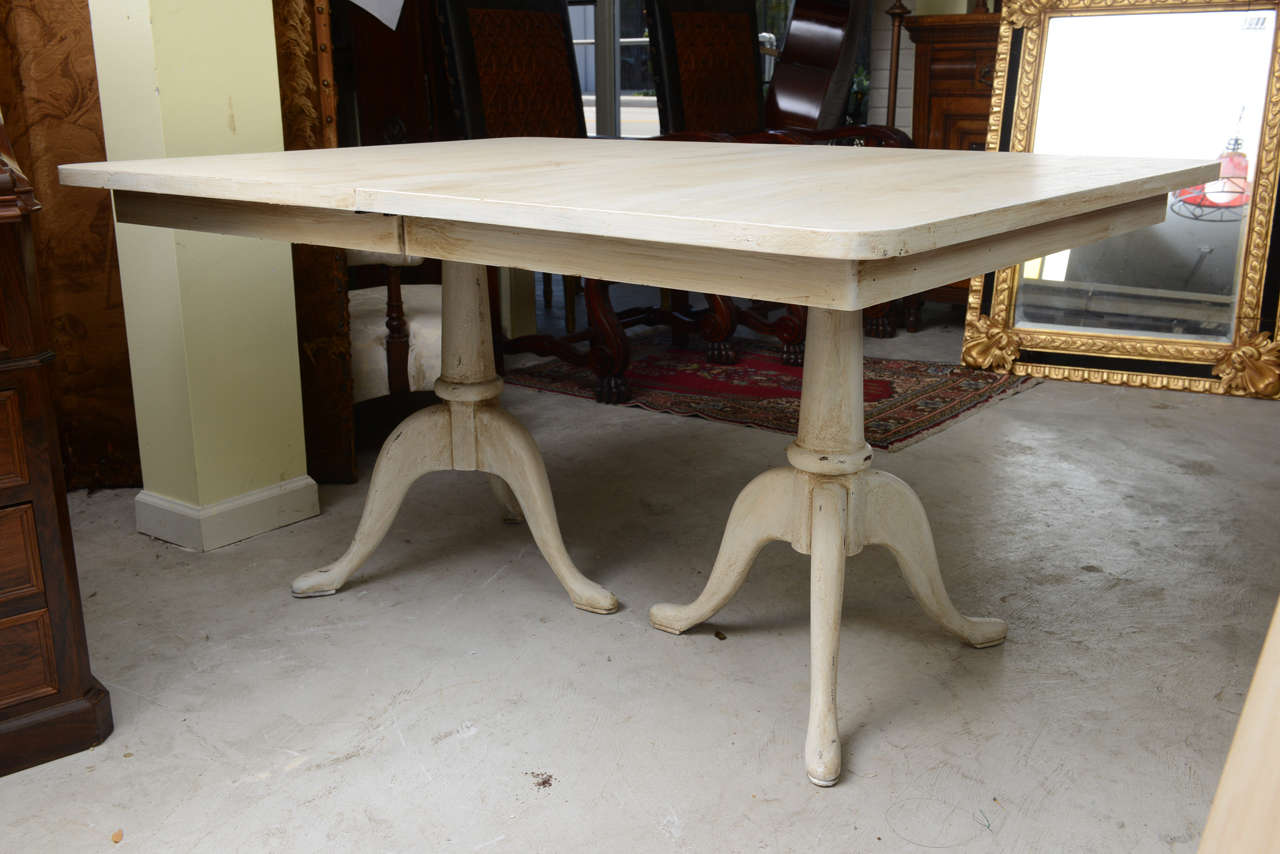 Superb  Mahogany 1920's White Ten Seater Dining Table In Excellent Condition In West Palm Beach, FL