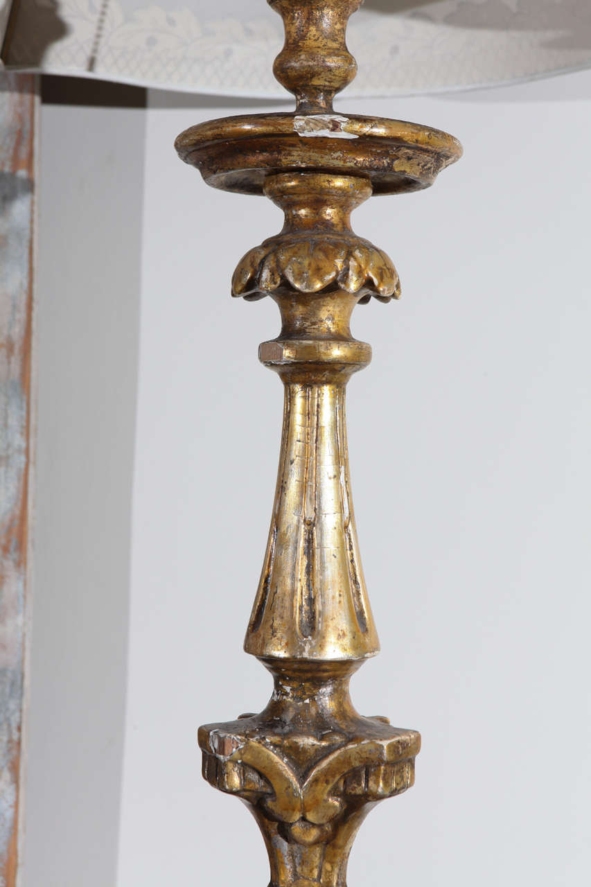 Pair of Venetian Candlesticks Wired into Lamps, White Gold Gilded, 19th Century For Sale 1