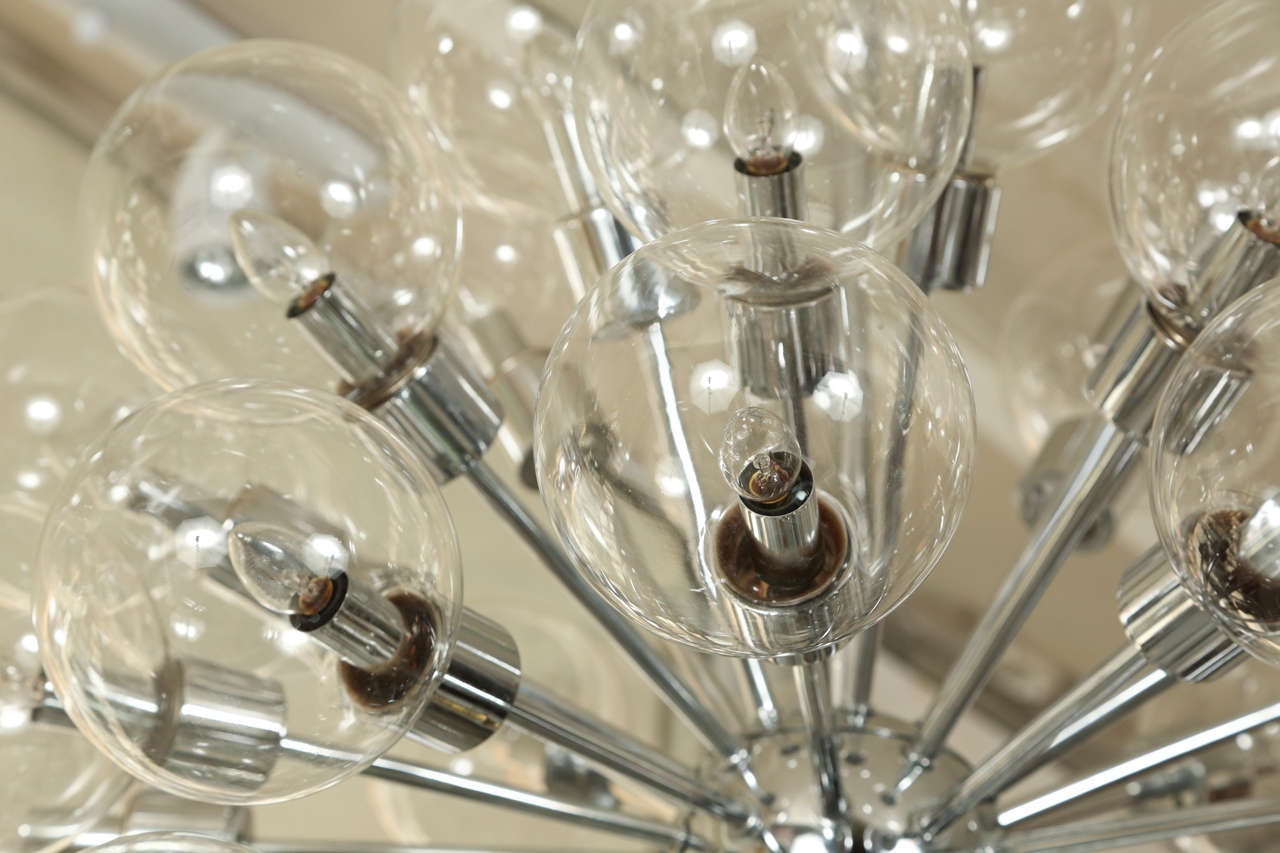 Pair of Spectacular Vintage 1960s Lightolier Sputniks with 45 Glass Globes 3