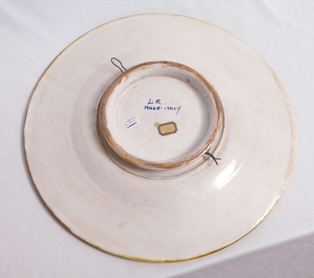 Mid-20th Century Lorenzo Rubboli, Two Luster Majolica Platters For Sale