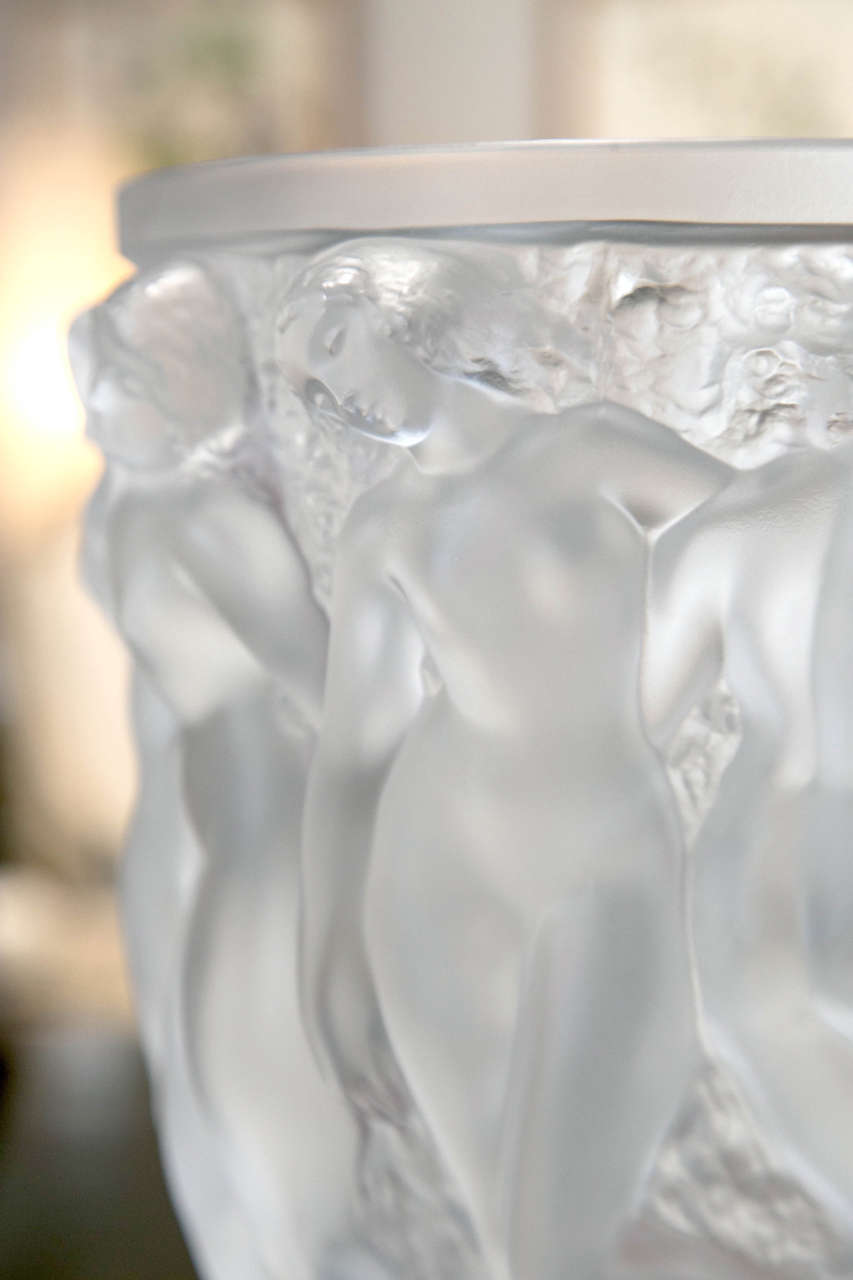 lalique glass vase
