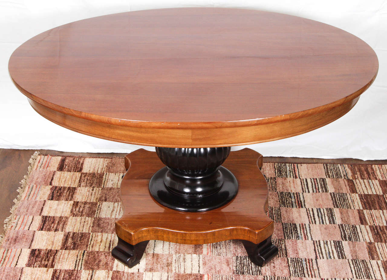 Vintage Antigua Pedestal Coffee Table 1