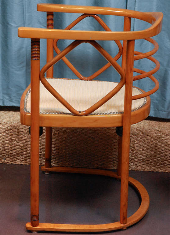 20th Century Pair of Vienna Secessionist Arm Chairs by Josef Hoffmann