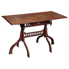 Inle Lake Table 11