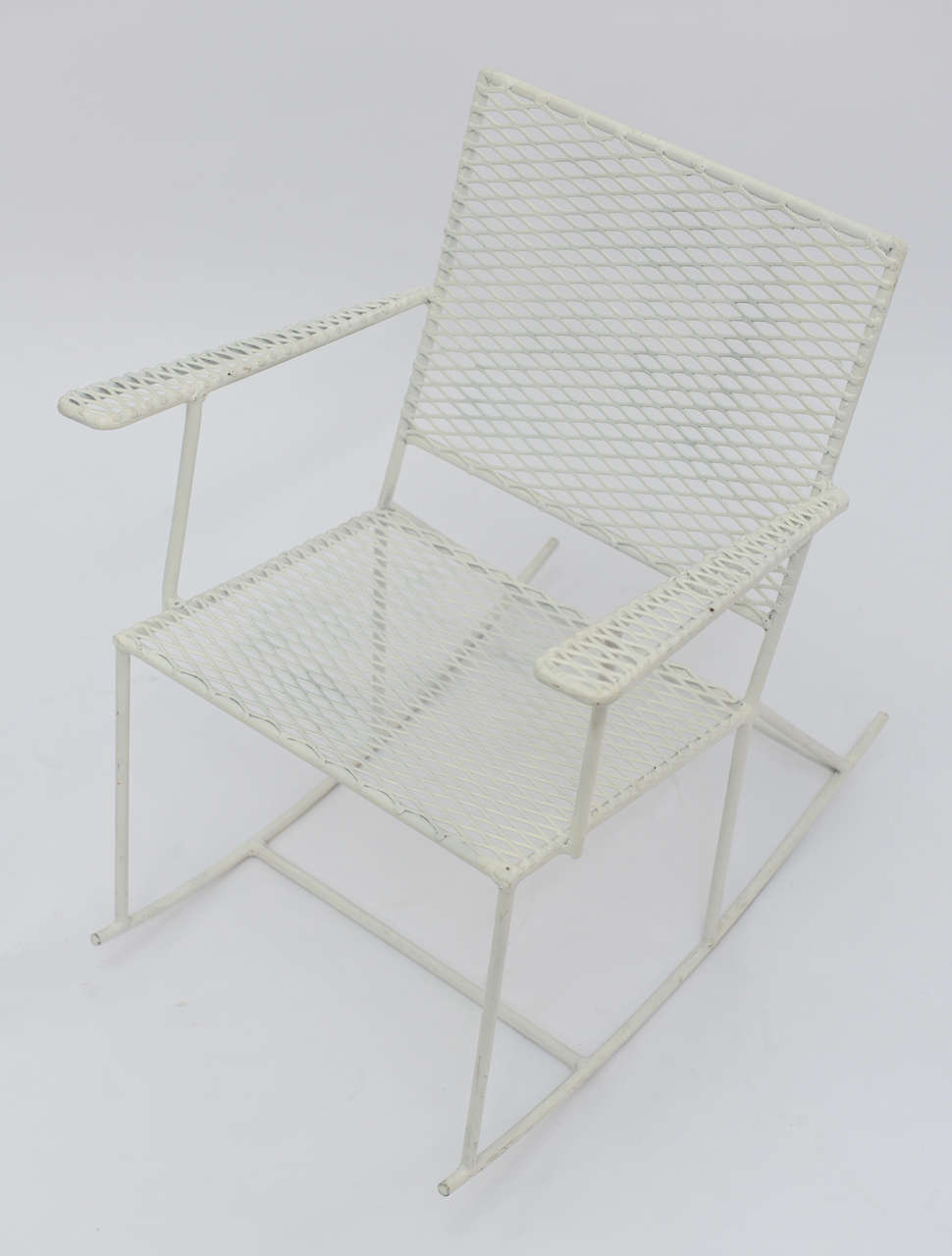 Pair of Vintage Mid-Century white Iron Child Rocking Chairs For Sale 4
