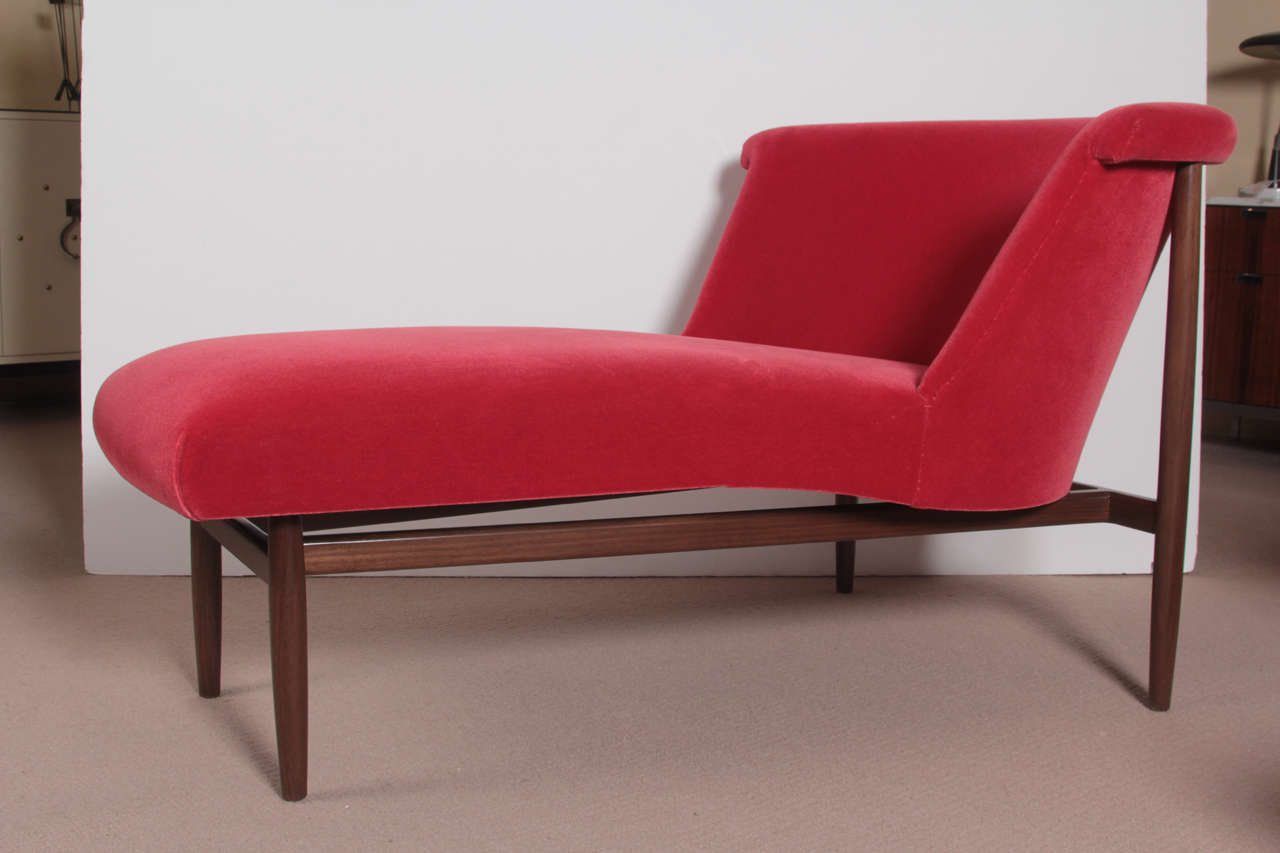 This chaise lounge was designed by Nanna Ditzel when she was 28 years old. Ditzel was trained as a cabinet maker and was renowned for her daring designs. This lounge is both comfortable and unusually stylish.