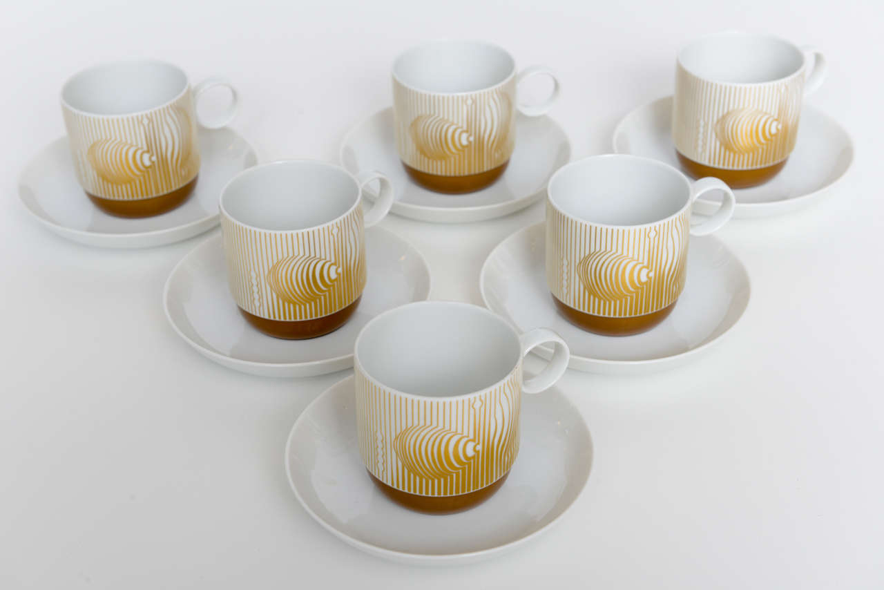Late 20th Century Victor Vasarely 21-Piece Coffee and Dessert Set for Rosenthal