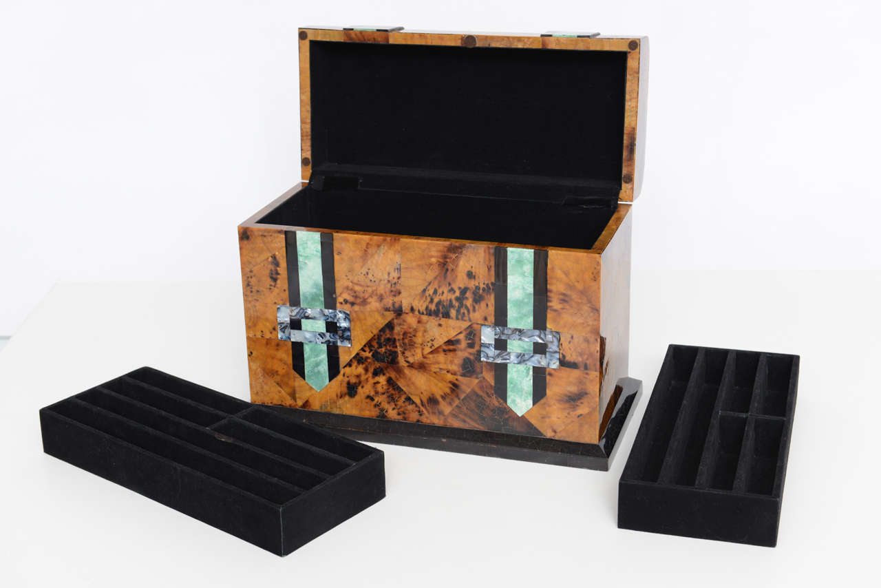 Large Maitland Smith Pen Shell and Mother-of-Pearl Box 4