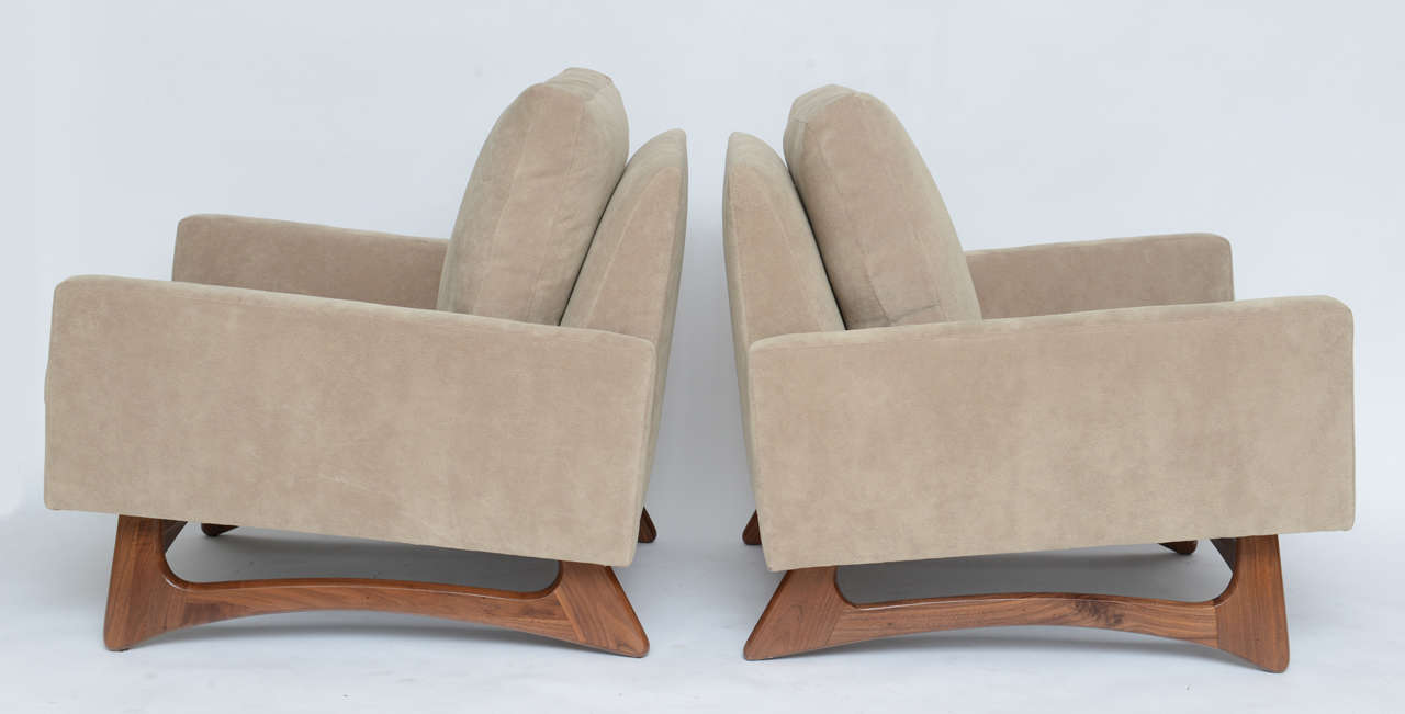 Mid-20th Century Pair of Adrian Pearsall Lounge Chairs