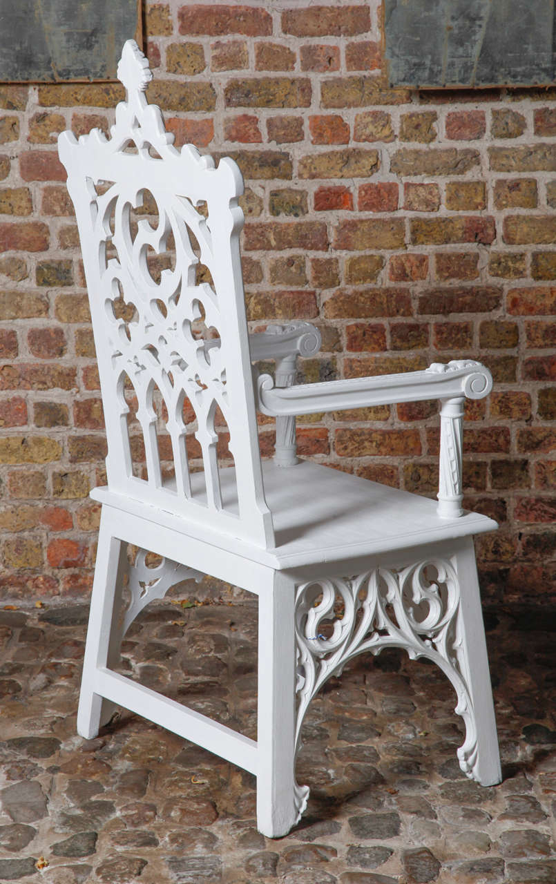 20th Century english white painted gothic revival throne chair For Sale