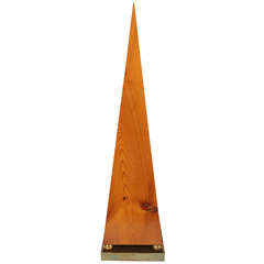 Knotted Pine Obelisk