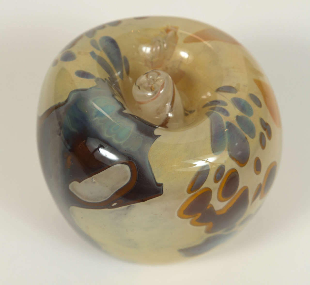 Norwegian Art Glass Apple