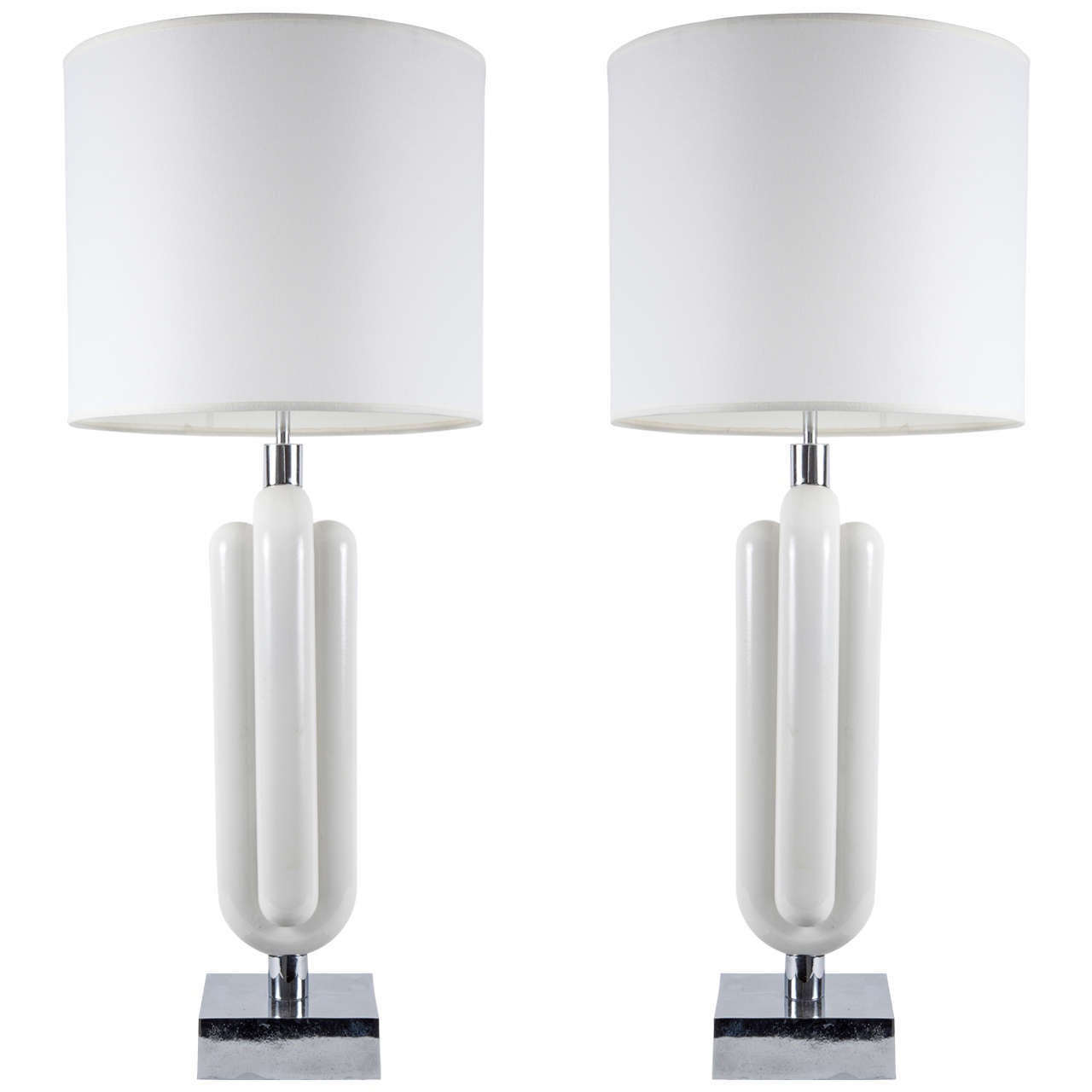 Pair of 1960's Modernist White Enamel and Chrome Lamps by Aldo Nason