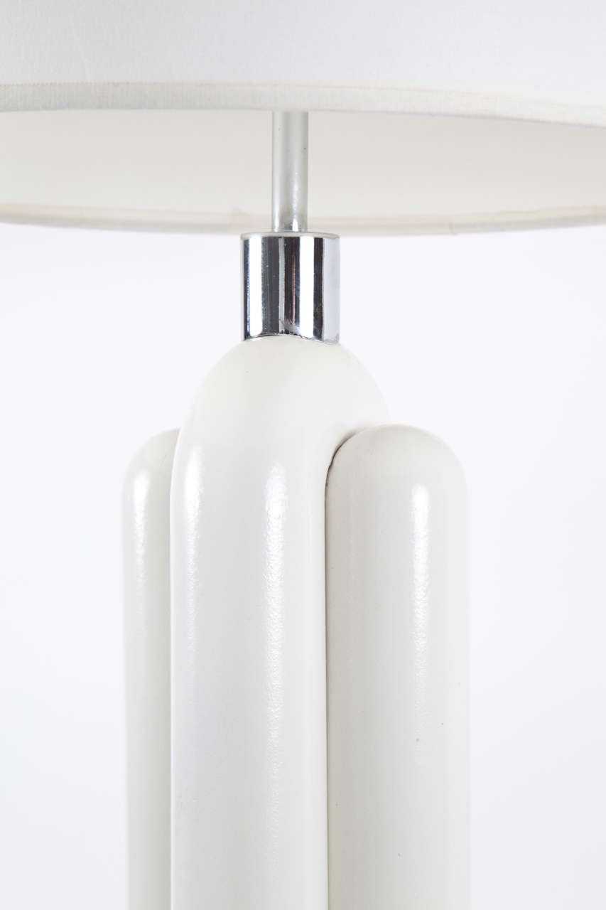Pair of 1960's Modernist White Enamel and Chrome Lamps by Aldo Nason In Excellent Condition In New York, NY