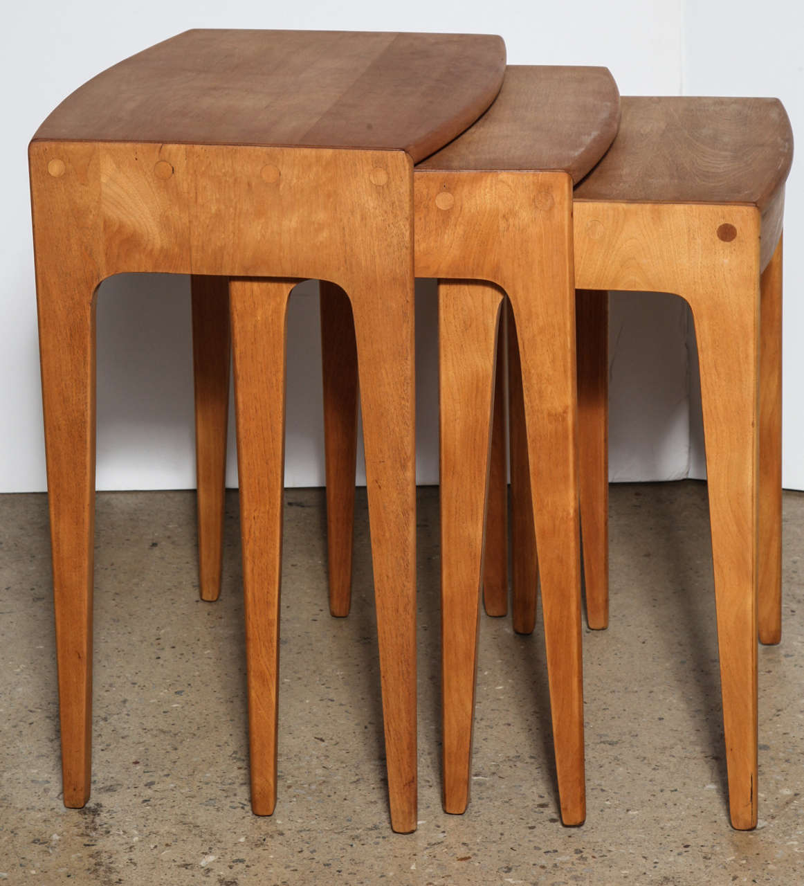 set of Heywood Wakefield Nesting Tables at 1stDibs