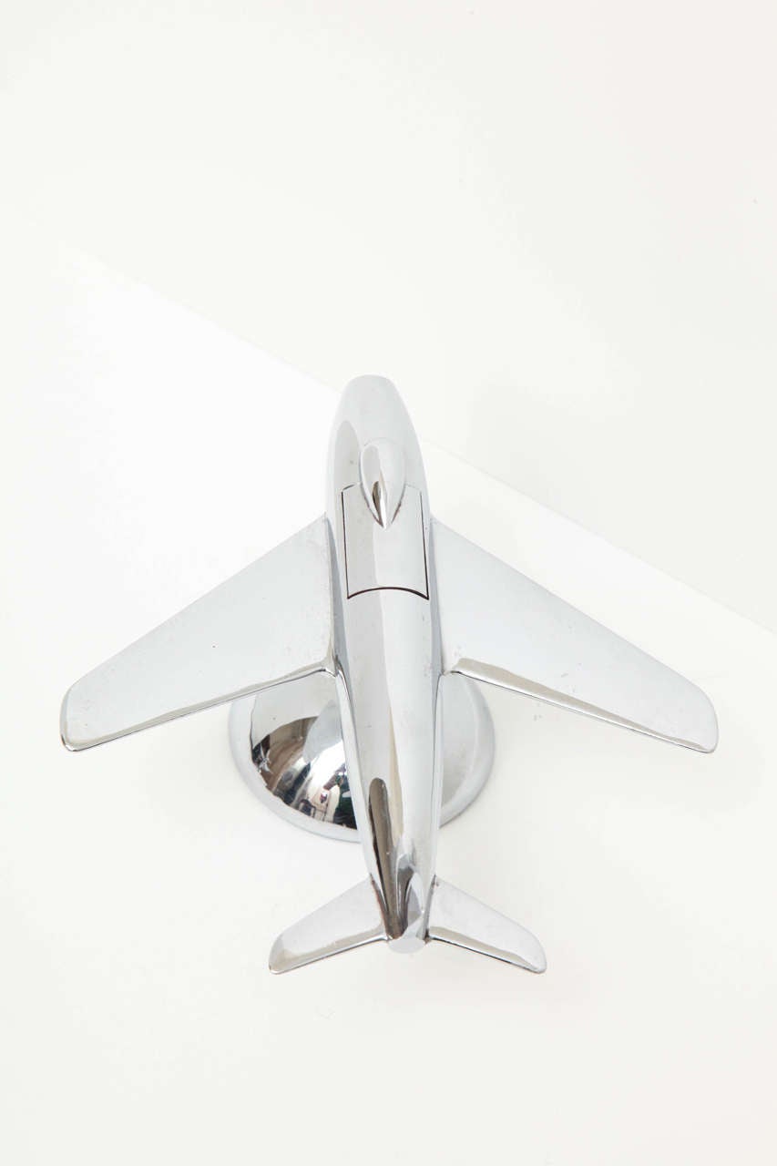 Dunhill Chrome Airplane Table Lighter In Excellent Condition In New York, NY