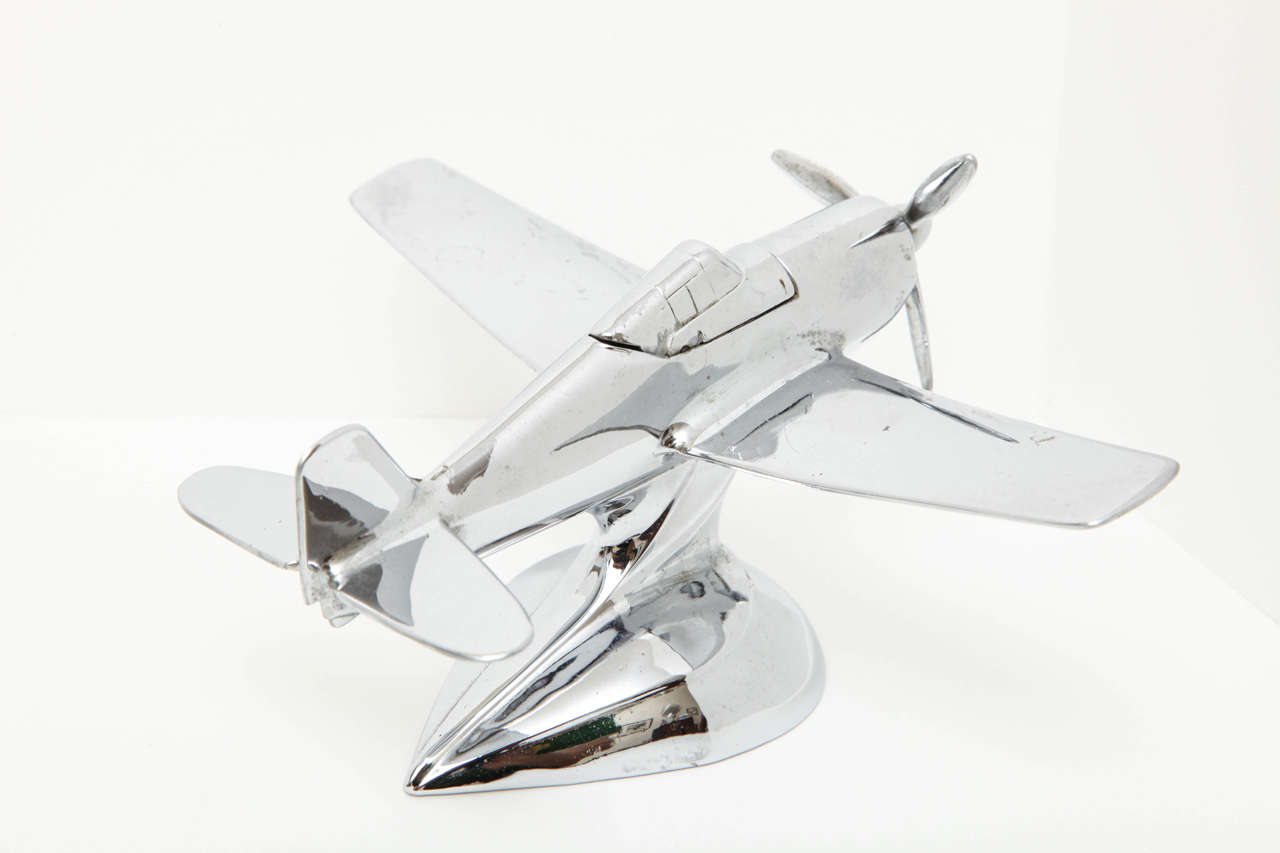 Chrome Airplane Lighter In Excellent Condition In New York, NY