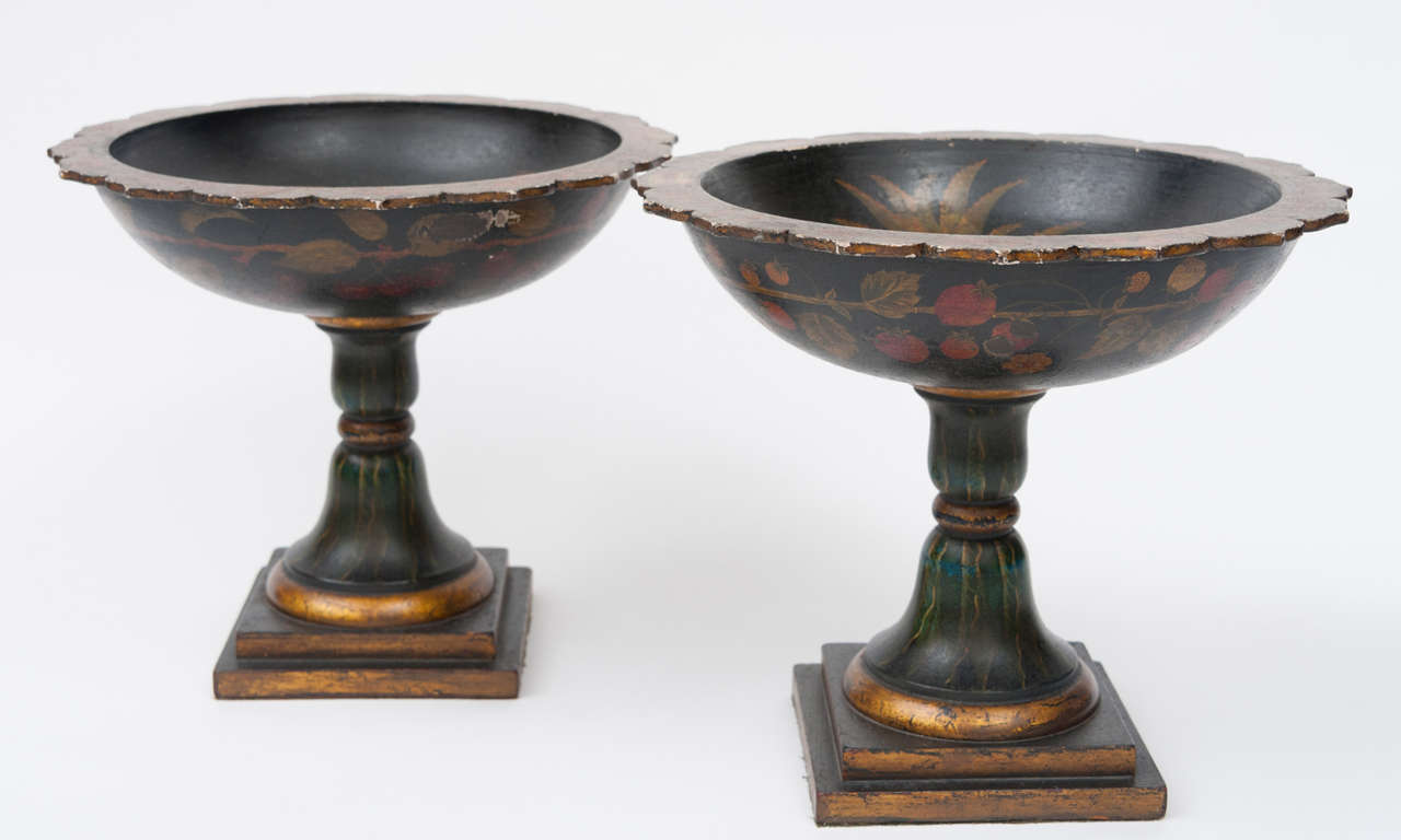 Regency 19th Century Pair of French Tazzas or Urns For Sale