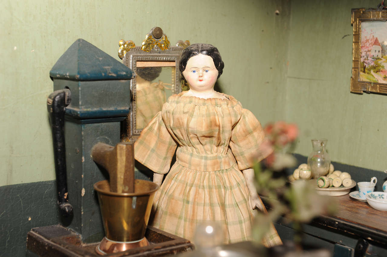 19th Century Dutch Dollhouse For Sale 1