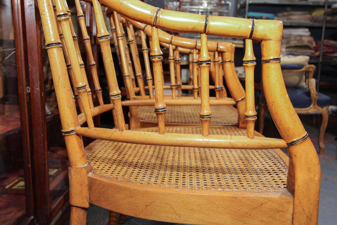 Set of 4 Mid Century Faux Bamboo Chairs In Excellent Condition In Seattle, WA