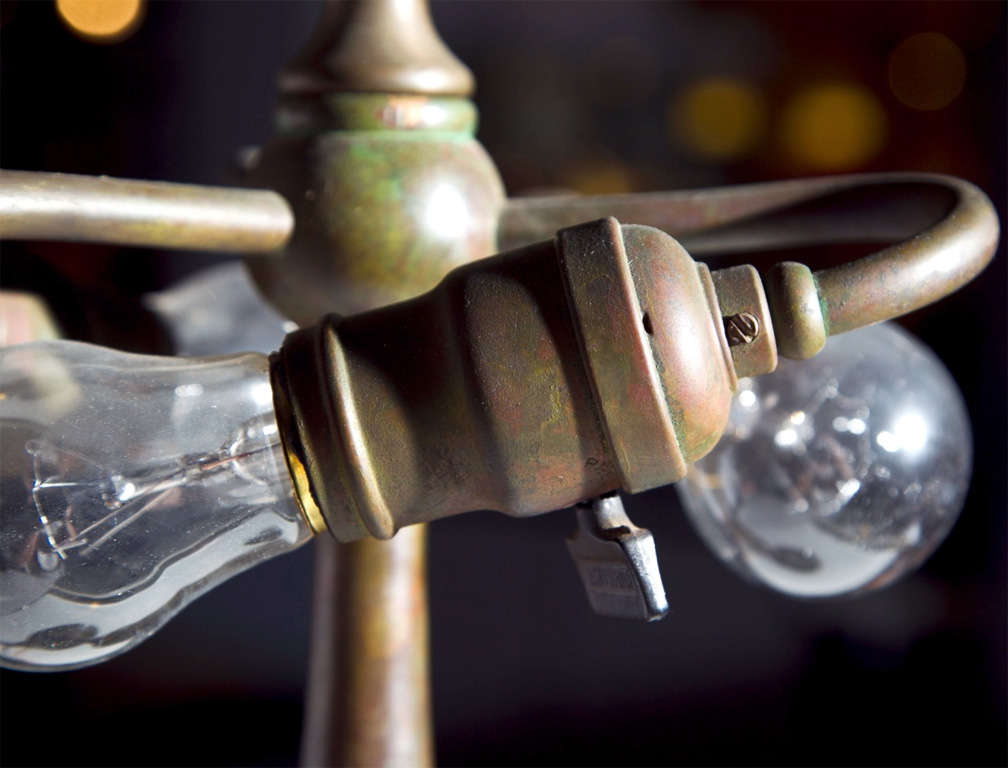 Tiffany Studios Pomegranate Table Lamp 3