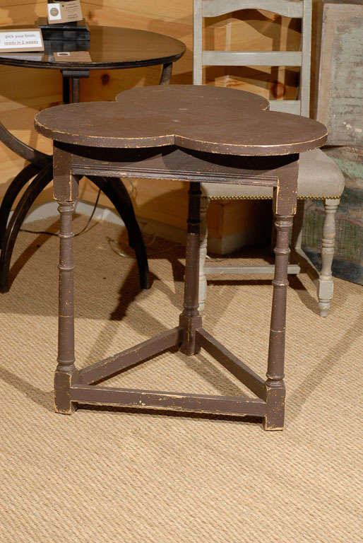 Poynings Pub Table designed to hold three pub visitors' pints of English Pub ale and sturdy enough to hold up to the knocks of one drinker after drinking three pints of ale.