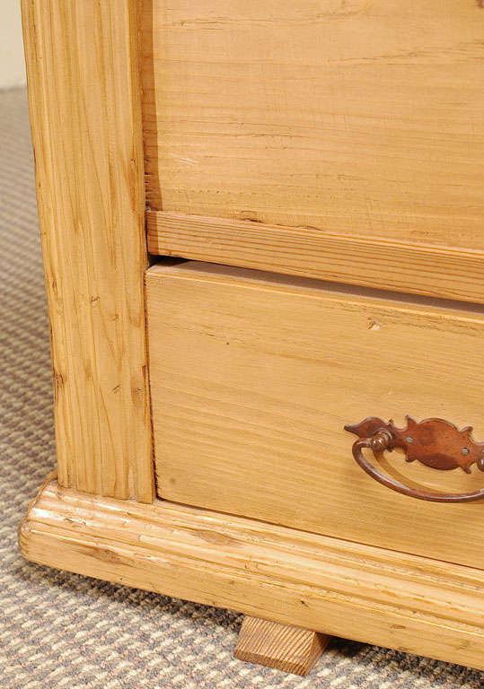 Pine Mule Chest