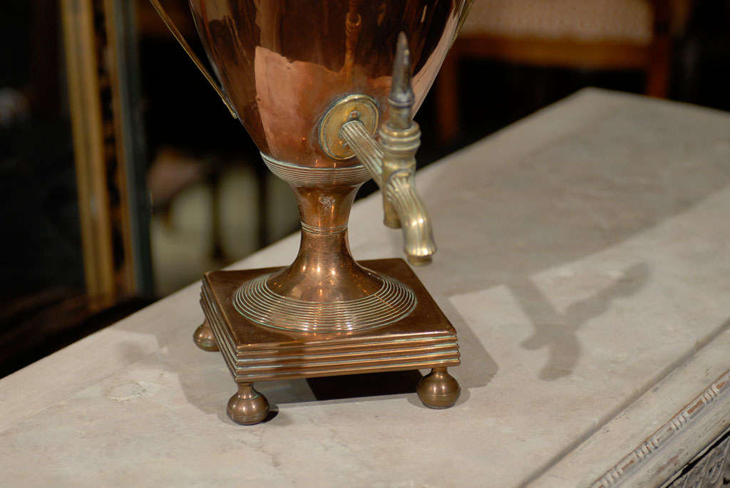 19th Century Copper and Brass Hot Water Urn, Wooden Turn In Good Condition In Atlanta, GA