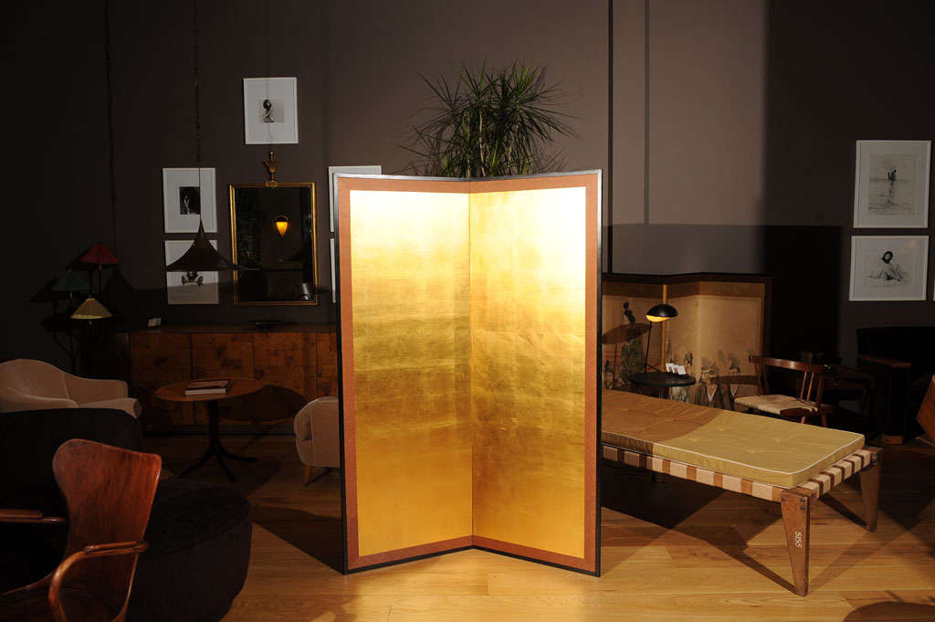Gold Japanese screen In Excellent Condition In San Francisco, CA