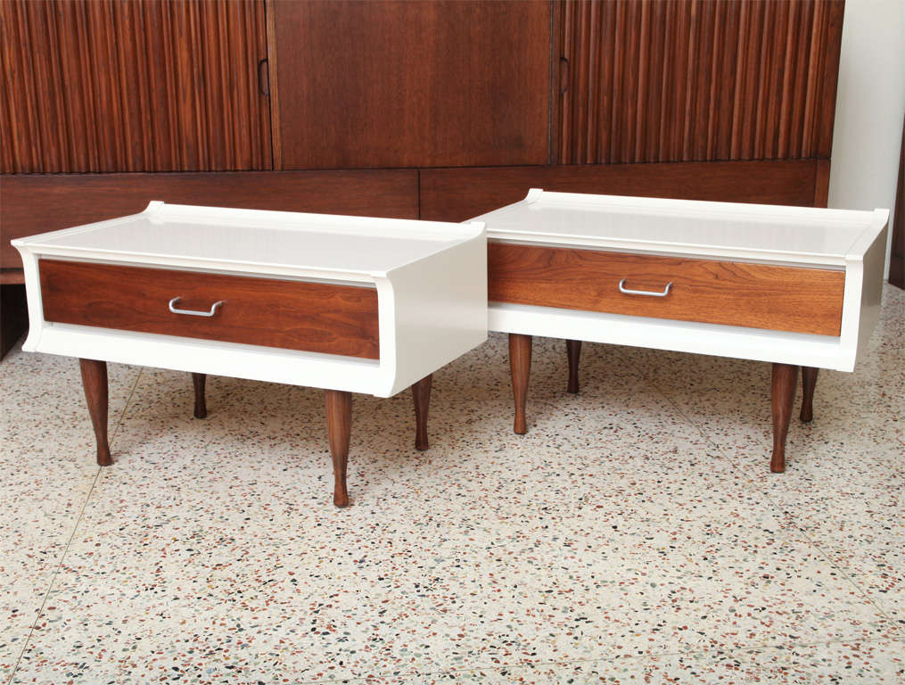 Pair 50's Modern White Lacquered Walnut Bedside Tables