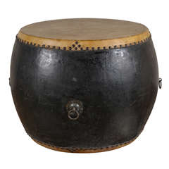 Antique Leather Top Drum with Brass
Iron Trim Antique Leather Top Drum with Brass
Iron Trim